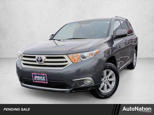 2011 Toyota Highlander SE