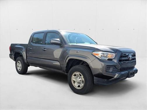 2016 Toyota Tacoma SR