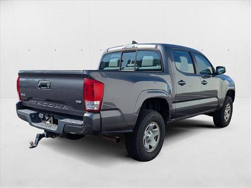 2016 Toyota Tacoma SR