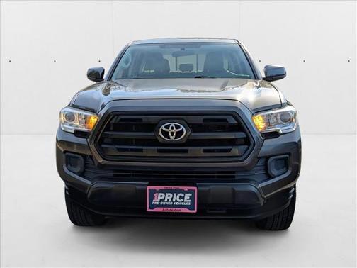 2016 Toyota Tacoma SR