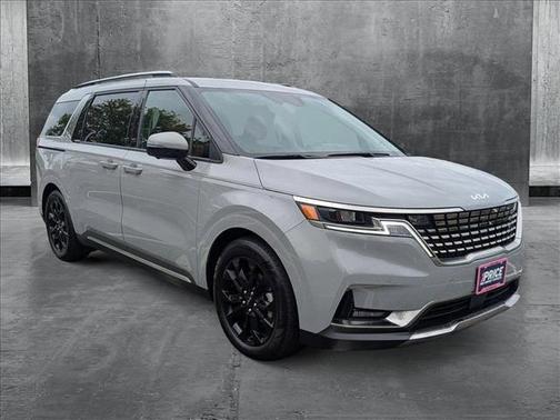2024 Kia Carnival SX