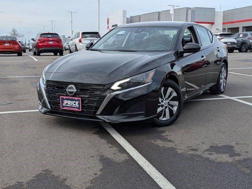 2023 Nissan Altima S FWD