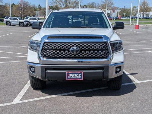 Super White 2018 Toyota Tundra SR5