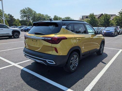 2022 Kia Seltos S