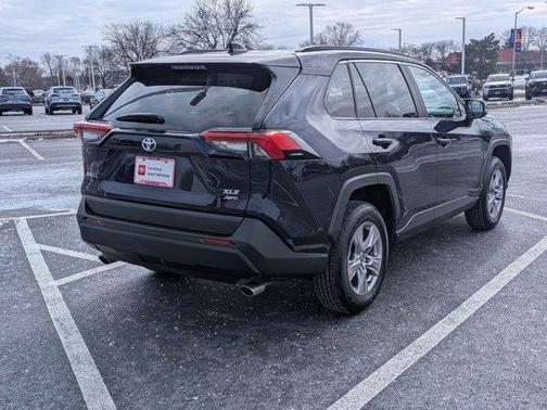 2025 Toyota RAV4 XLE