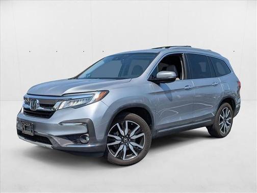 2019 Honda Pilot Touring 8-Passenger