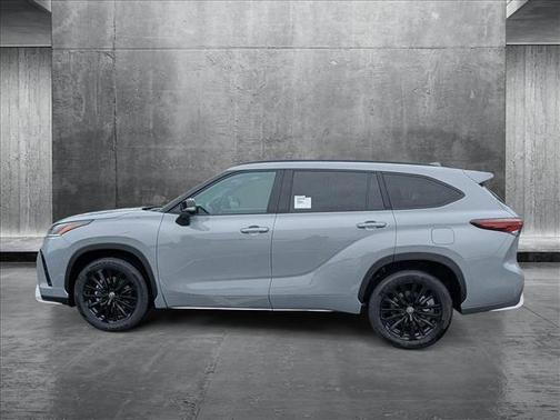 2025 Toyota Highlander XSE