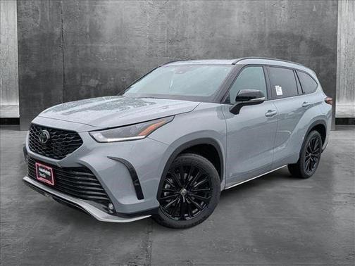 2025 Toyota Highlander XSE