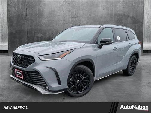 2025 Toyota Highlander XSE