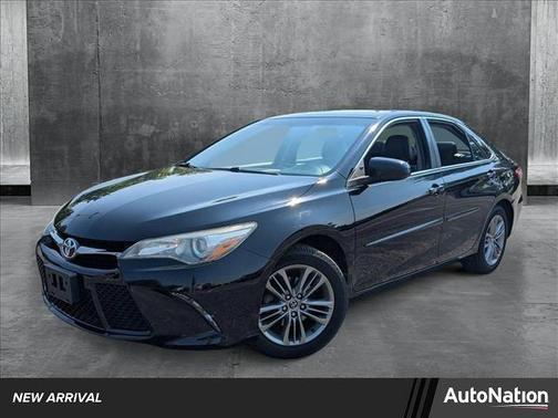 2016 Toyota Camry SE