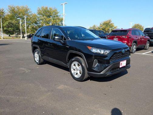 2019 Toyota RAV4 Hybrid LE