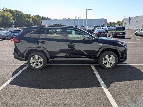 2019 Toyota RAV4 Hybrid LE