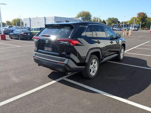 2019 Toyota RAV4 Hybrid LE