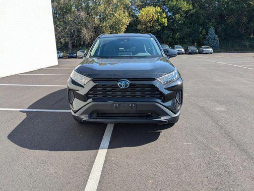 2019 Toyota RAV4 Hybrid LE