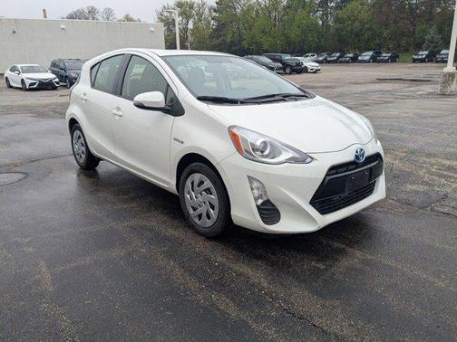 2016 Toyota Prius c Two