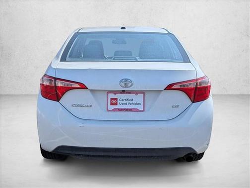 Blizzard Pearl 2018 Toyota Corolla LE