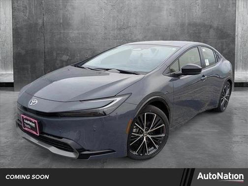 2025 Toyota Prius XLE
