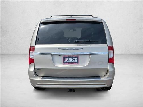 Cashmere/Sandstone Pearlcoat 2016 Chrysler Town & Country Touring