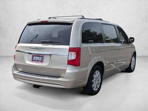 Cashmere/Sandstone Pearlcoat 2016 Chrysler Town & Country Touring