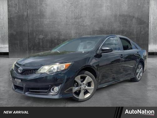 2014 Toyota Camry SE Sport