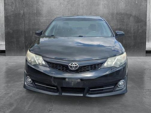 2014 Toyota Camry SE Sport