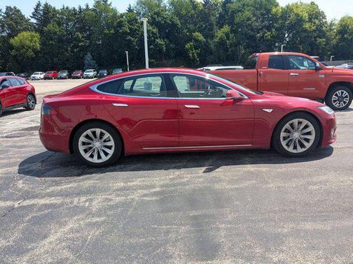 2016 Tesla Model S 75D