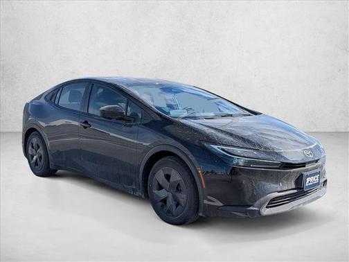 2025 Toyota Prius LE