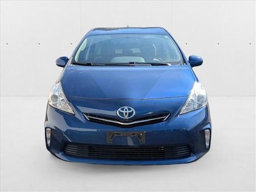 2013 Toyota Prius v Three