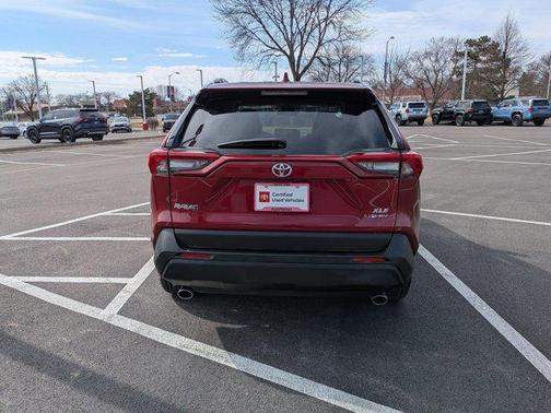 2025 Toyota RAV4 Hybrid XLE