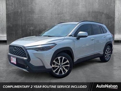 2024 Toyota Corolla Cross XLE