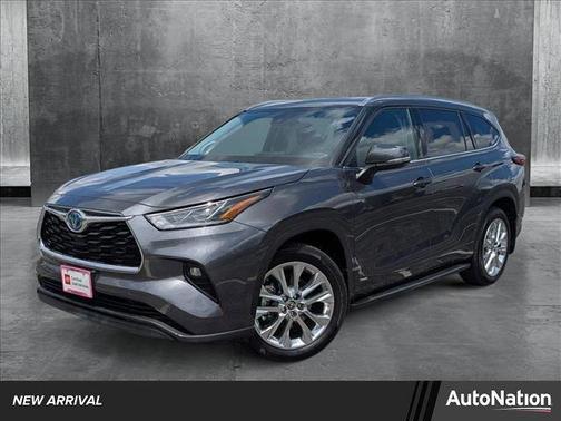 2022 Toyota Highlander Hybrid Limited