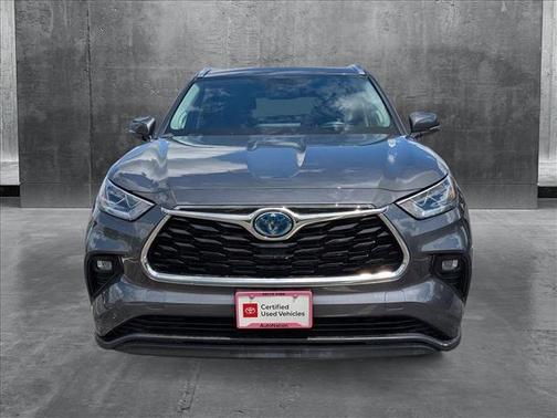 2022 Toyota Highlander Hybrid Limited