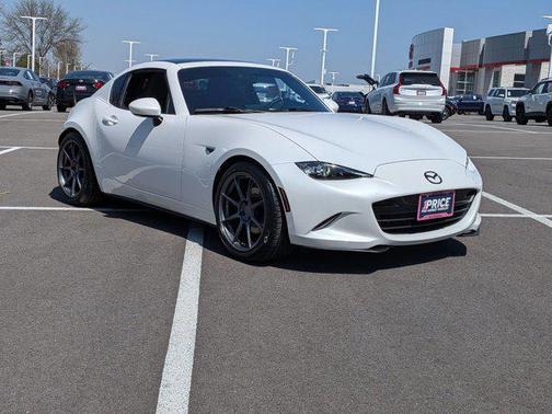 Snowflake White Pearl Mica 2022 Mazda MX-5 Miata RF Grand Touring