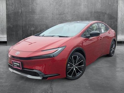 2025 Toyota Prius XLE