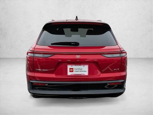 2025 Toyota Crown Signia XLE