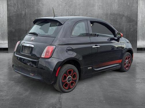 2017 FIAT 500e Battery Electric