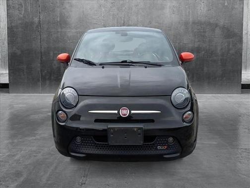 2017 FIAT 500e Battery Electric