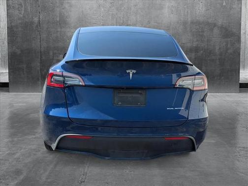 2020 Tesla Model Y Long Range Dual Motor All-Wheel Drive