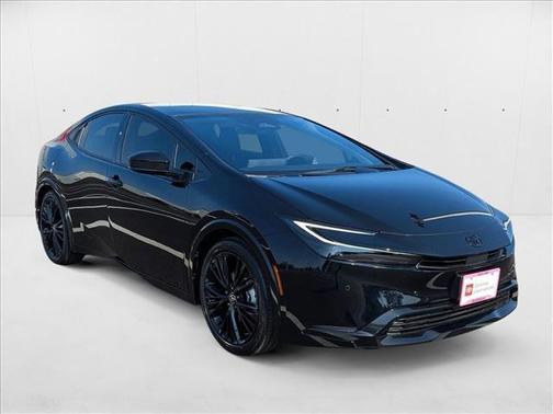 2025 Toyota Prius L