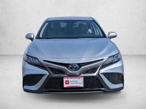 Celestial Silver Metallic 2024 Toyota Camry SE
