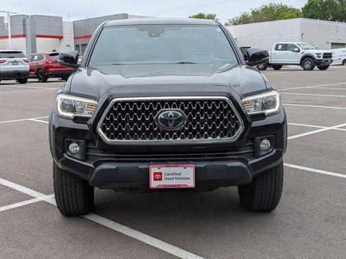 Midnight Black Metallic 2018 Toyota Tacoma TRD Off Road
