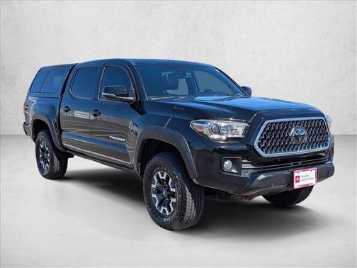 Midnight Black Metallic 2018 Toyota Tacoma TRD Off Road