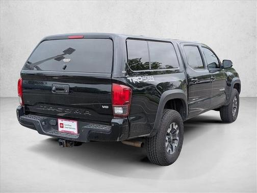 Midnight Black Metallic 2018 Toyota Tacoma TRD Off Road