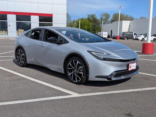 Cutting Edge 2026 Toyota Prius Plug-In Hybrid XSE Premium