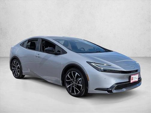 Cutting Edge 2026 Toyota Prius Plug-In Hybrid XSE Premium