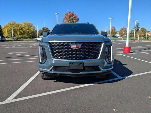2025 Cadillac Escalade Premium Luxury
