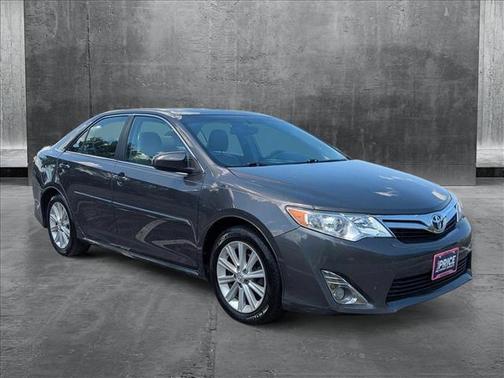2014 Toyota Camry XLE