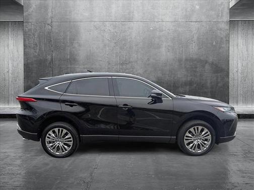 2023 Toyota Venza XLE