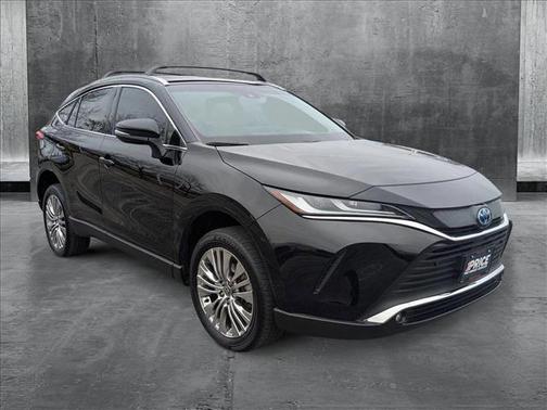 2023 Toyota Venza XLE