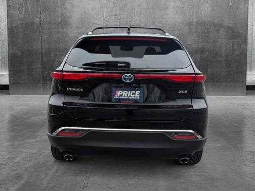 2023 Toyota Venza XLE